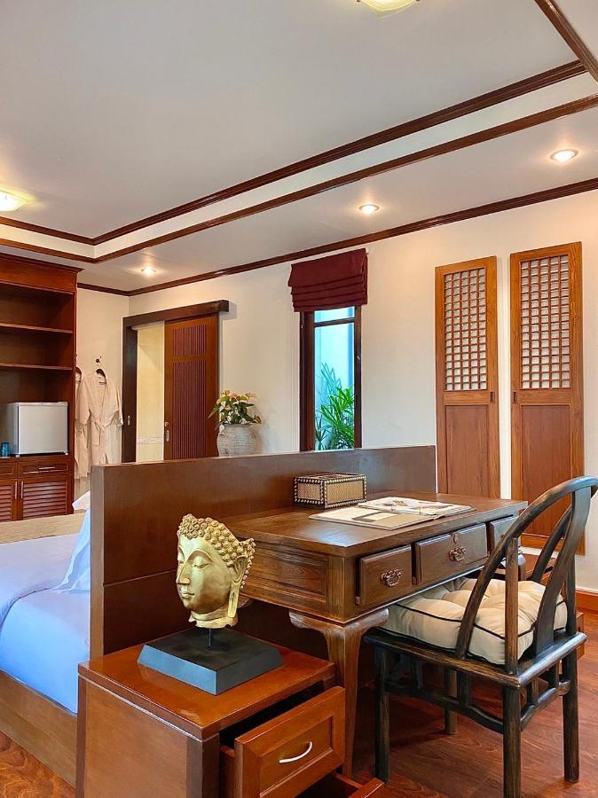 Chinoiserie Collection Resort And Spa Nai Harn Eksteriør bilde